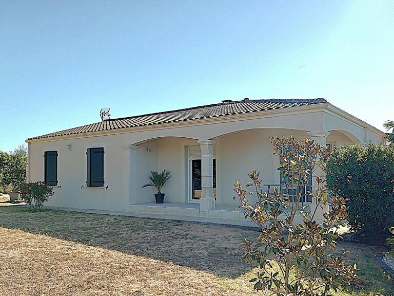 MAISON INDIVIDUELLE NON MITOYENNE AVEC GARAGE ET GRAND JARDIN — photo 1