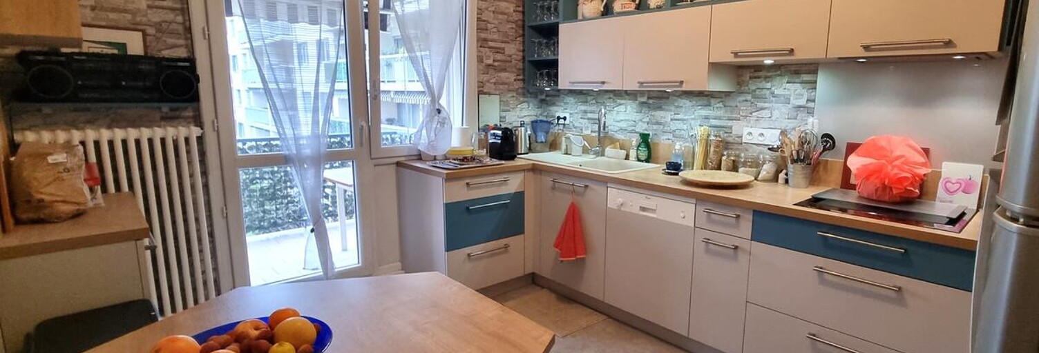 Appartement 5 Pièces 93 m² à vendre à Meyzieu (69330)