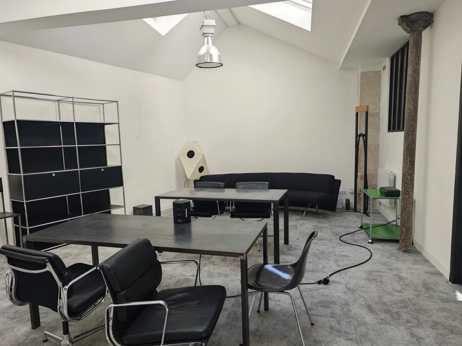 Local commercial 4 pièces 95 m² · à Paris · 95 m² · 4 120 €/mois