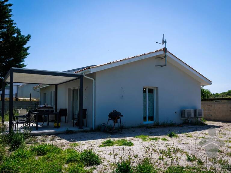 Maison récente avec climatisation et garage à Ychoux — photo 1