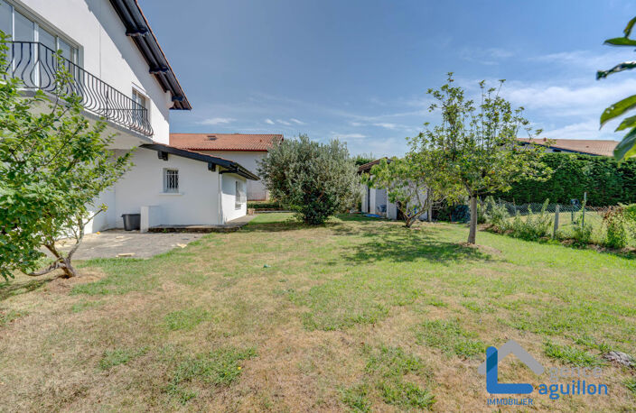 MAISON DE 170M2 COMPRENANT DEUX APPARTEMENTS T3 — photo 3