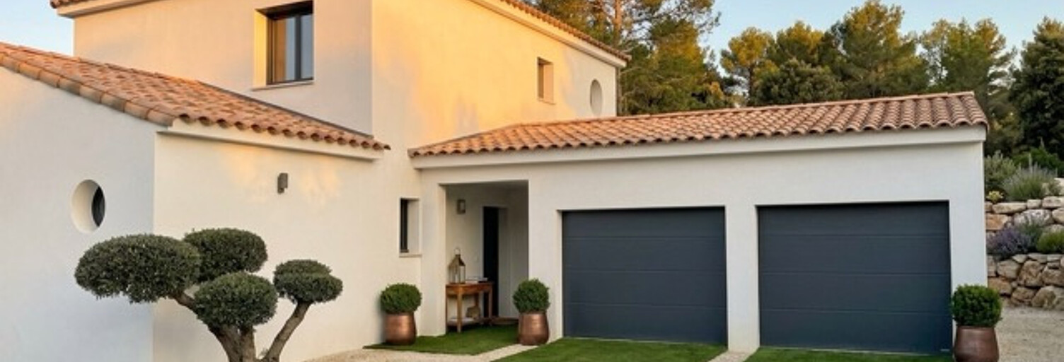 Maison 5 Pièces 141 m² à louer à Ventabren (13122)