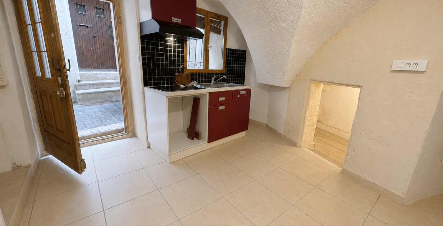 STUDIO POUSSAN — photo 1