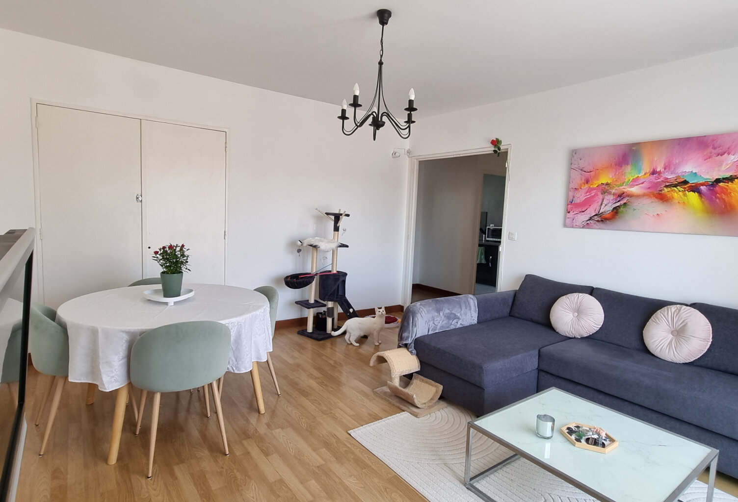 VAR (83) - À vendre - DRAGUIGNAN - Superbe Appartement avec — photo 1