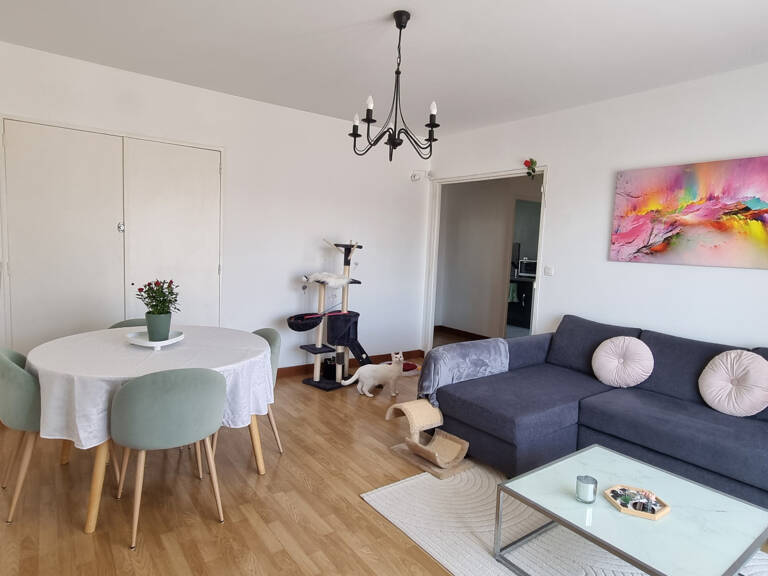 VAR (83) - À vendre - DRAGUIGNAN - Superbe Appartement avec — photo 1