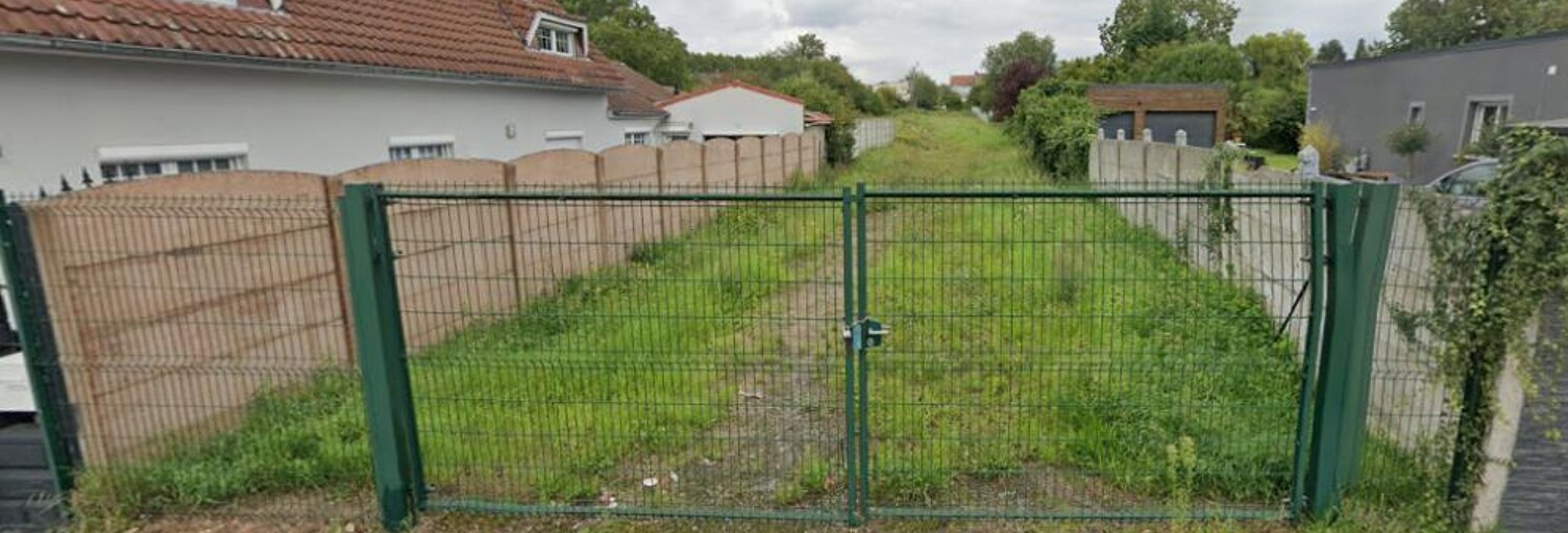 Terrain   m² à vendre à Petite-Forêt (59494)