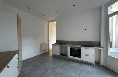 Appartement T4 - 89.98m2 - totalement rénové avec terrasse - — photo du bien