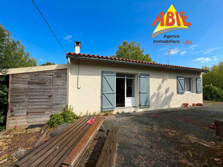 Maison au bord de l'eau sur la commune de TAUGON — photo 1