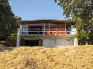 EXCLUSIVITE : Corse-du-Sud, maison Jean & Claude Prouvé   Un — photo 2