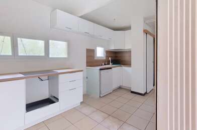 Appartement 3 pièces 995 €