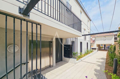 Appartement 4 pièces 474700 €