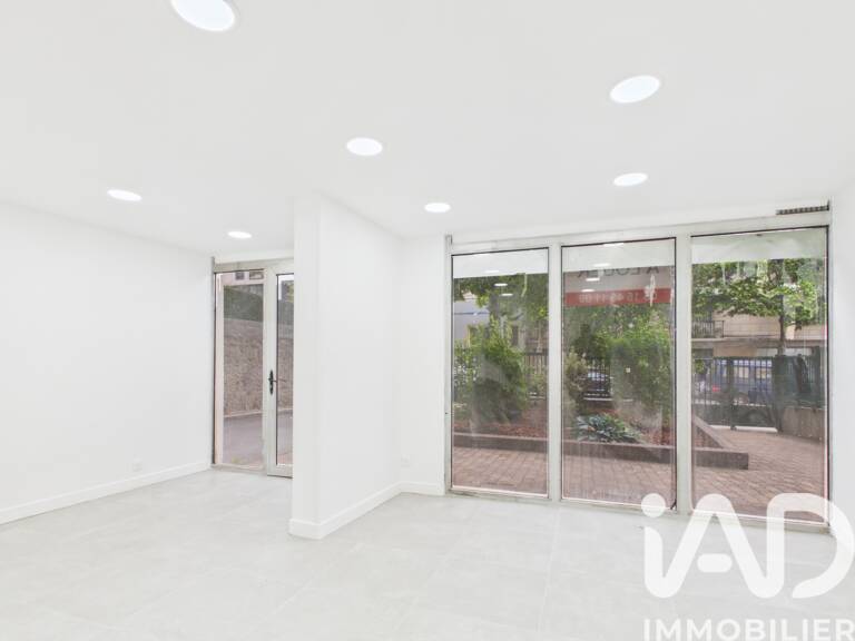 Vente Boutique/Local commercial 45 m&sup2; — photo 1