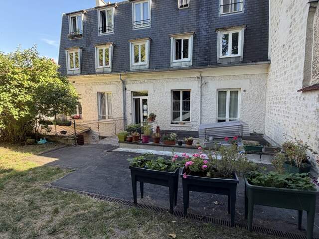 Vente Immeuble 300 m&sup2; — photo du bien