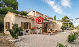 Maison 6 Pièces 122 m² à vendre à Rochefort-du-Gard (30650)