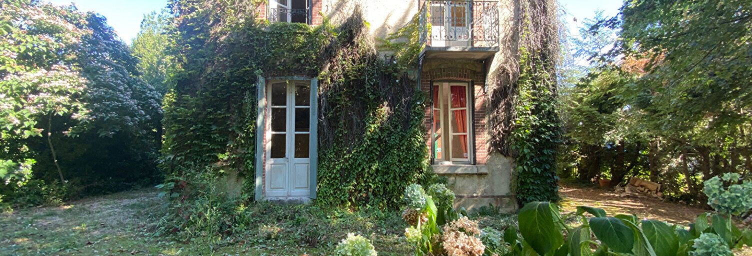 Maison 6 Pièces 183 m² à vendre à La Chapelle-d'Angillon (18380)