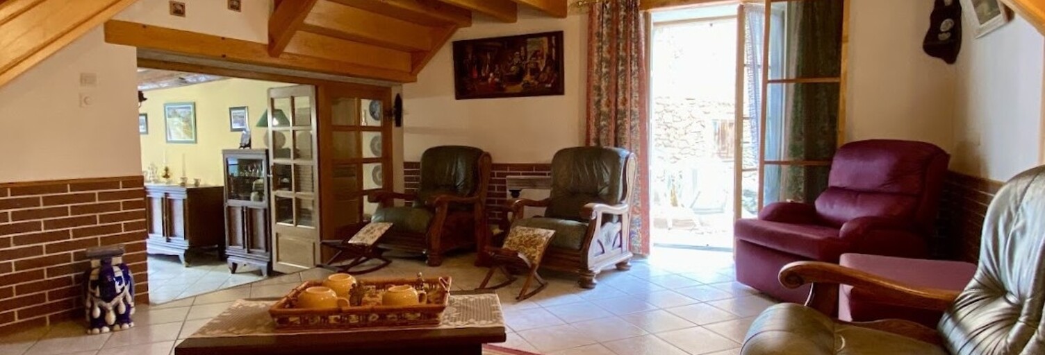 Maison 5 Pièces 147 m² à vendre à Dore-l'Église (63220)