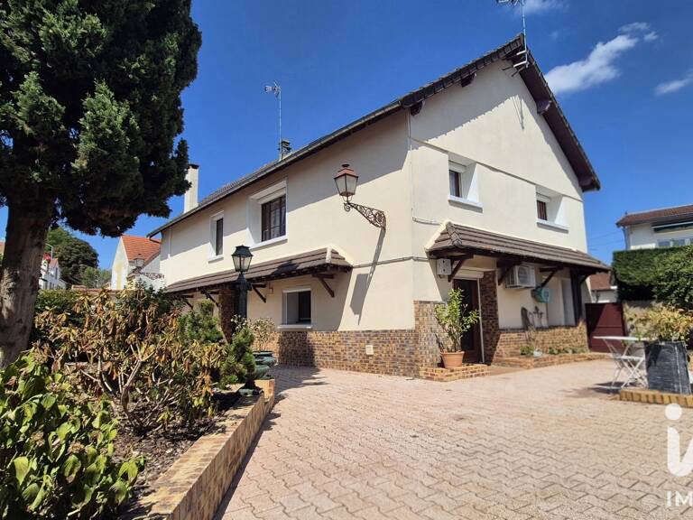 Vente Maison/villa 6 pièces — photo 1