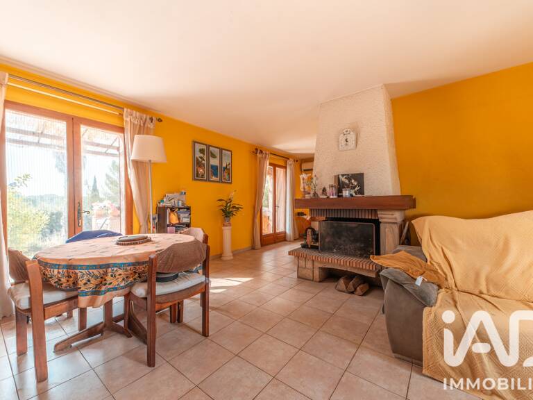 Vente Maison/villa 4 pièces — photo 1