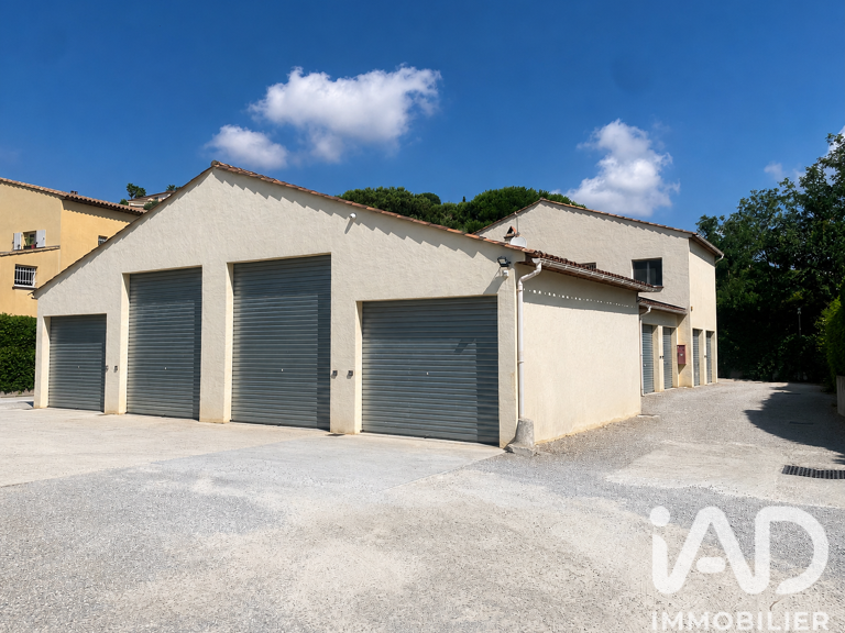 Vente Immeuble 338 m&sup2; — photo 1