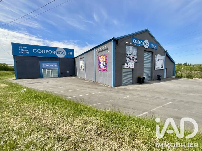 Vente Boutique/Local commercial 1 930 m&sup2; — photo 1