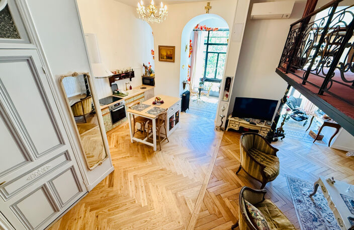 Loft avec verrière, mezzanine & accès jardin   Palais Astori — photo 2