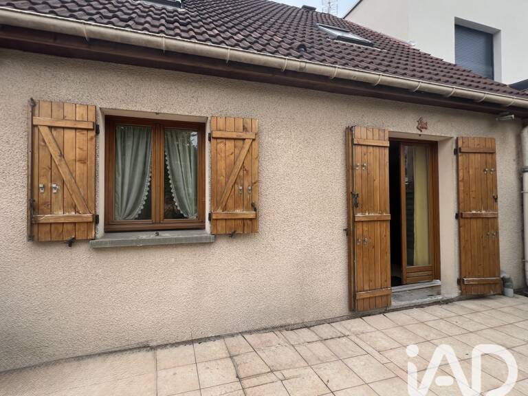 Vente Maison/villa 5 pièces — photo 1