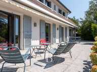 Maison familiale de 230 m² – terrain 1570 m² – 5 chambres – piscine — photo 3