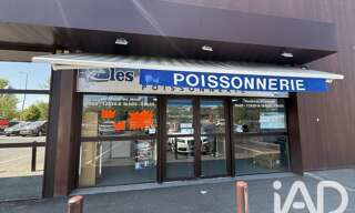 Commerce  55 m² à vendre à Pechbonnieu (31140)