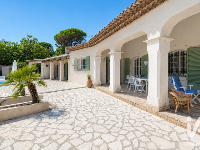 Vente Domaine 11 pièces — photo du bien
