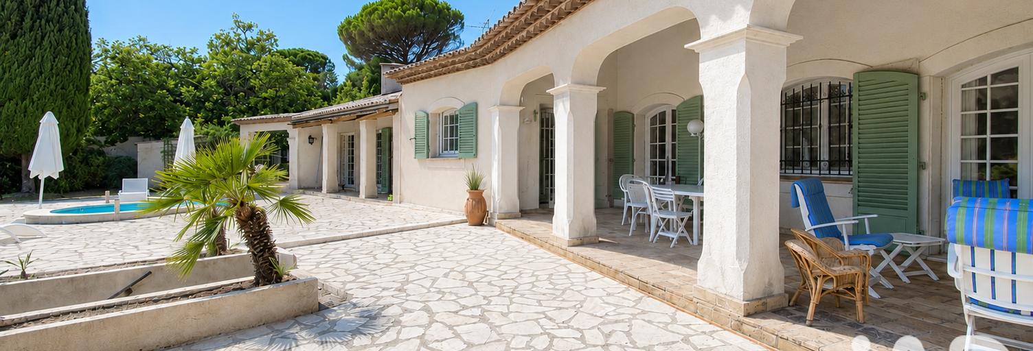 Maison 11 Pièces 250 m² à vendre à Le Plan-de-la-Tour (83120)