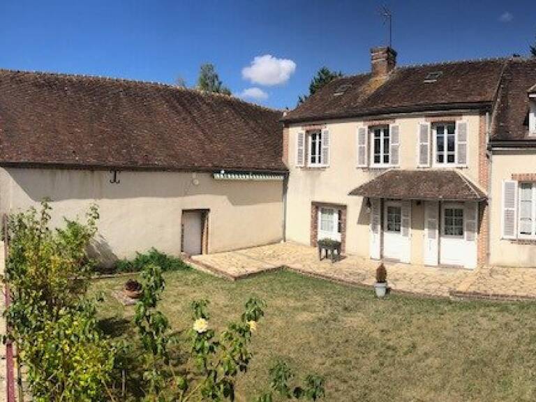 Maison de village avec terrain très agréable, en impasse — photo 1