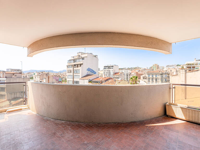 CASTELLANE: T4 105 m2 hab avec Terrasse 33 m2 — photo 1