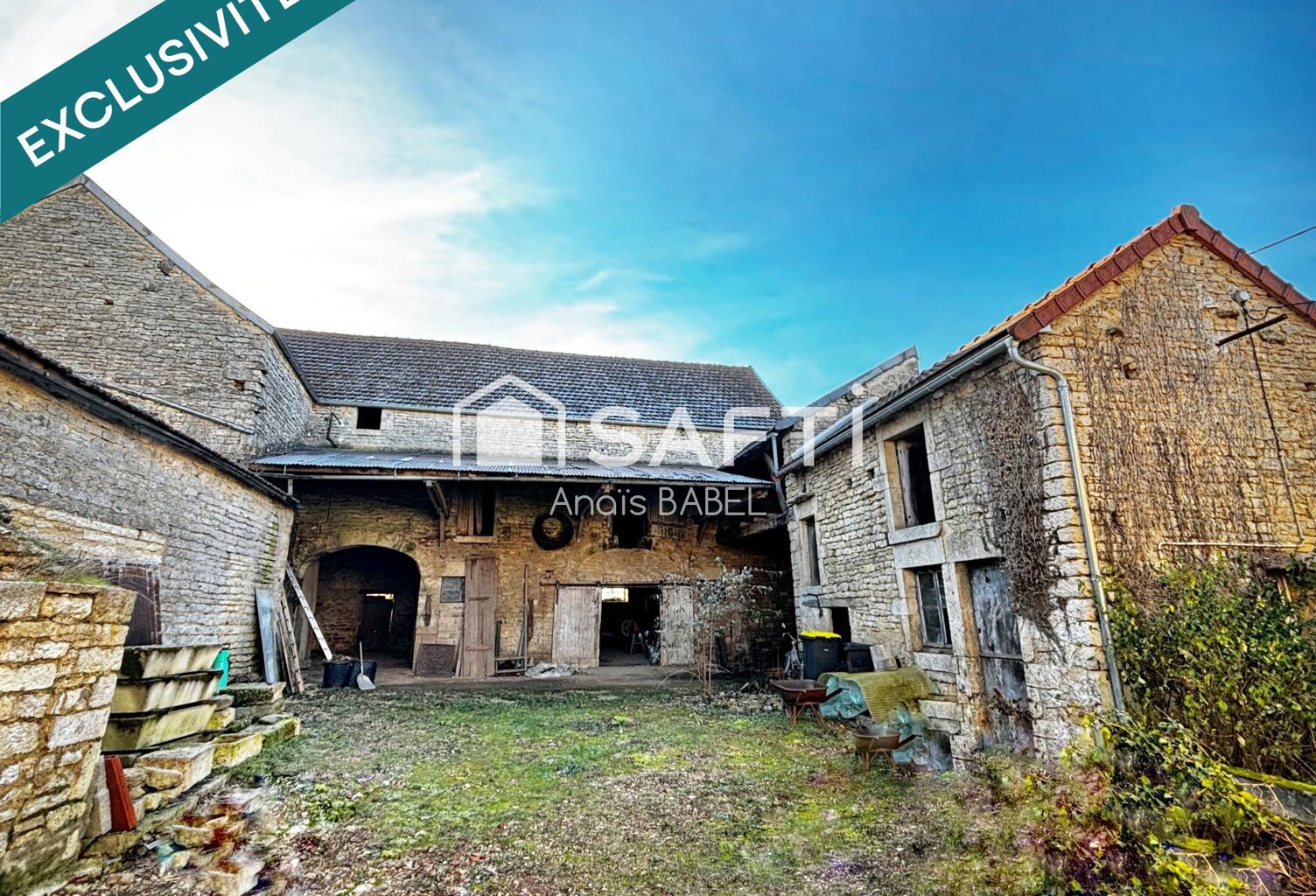 Maison - 5 pièces - 180m2 — photo 1