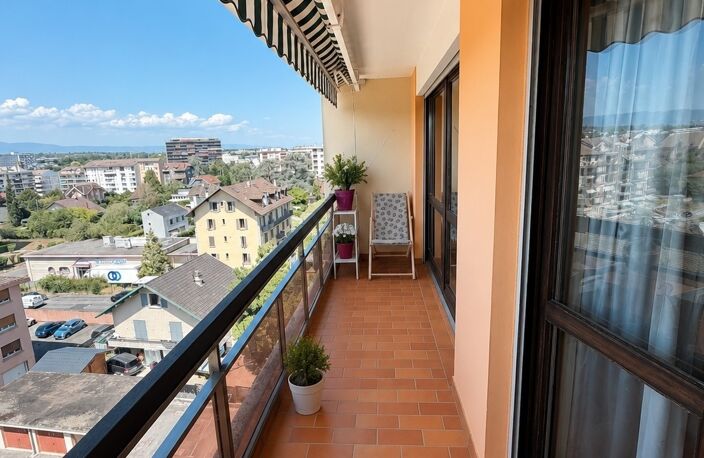 Vente appartement 4 pièces 66 m² Gaillard (74240) — photo 2
