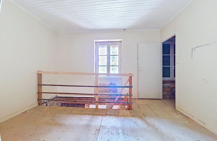 ALIX TRIPLEX DE CARACTÈRE À AMÉNAGER  107 M²  STATIONNEMENTS — photo 5