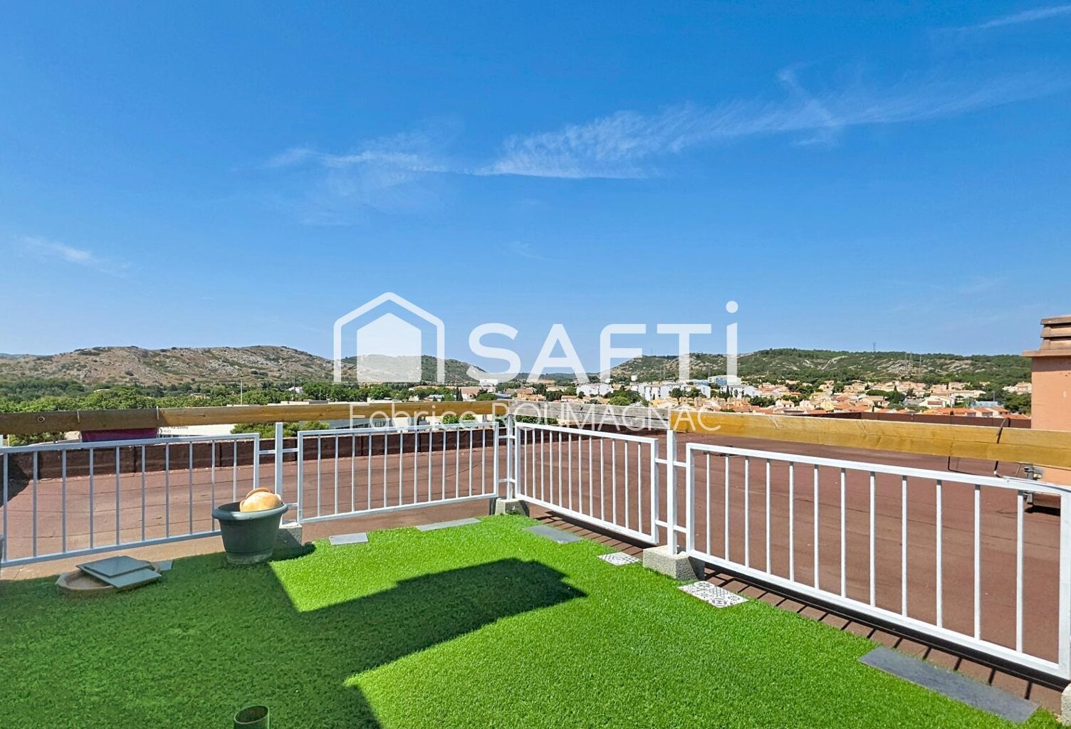 Appartement de 87 m² avec terrasse de 30 m² et une place de parking — photo 1