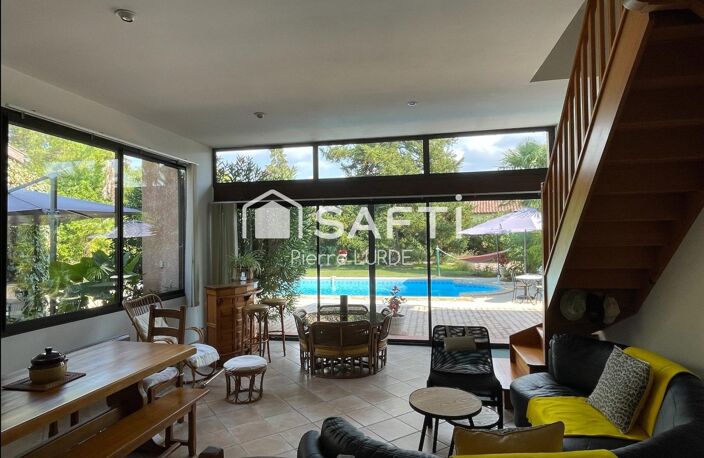 Ferme rénovée de 225 m2 avec piscine et dépendances — photo 3