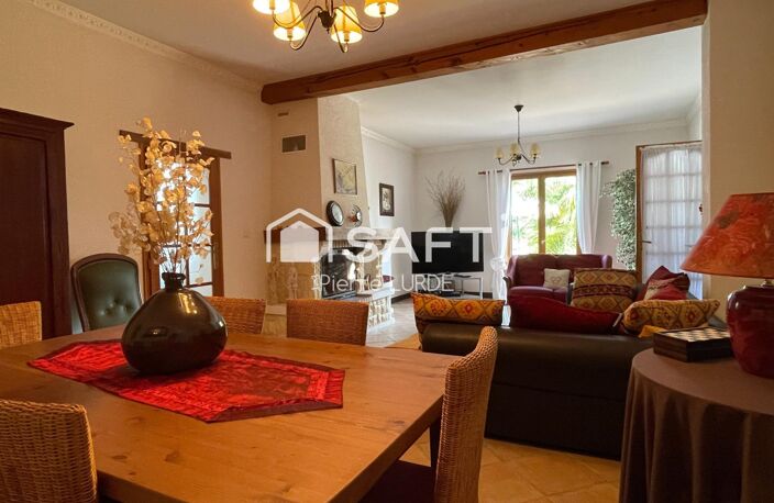 Ferme rénovée de 225 m2 avec piscine et dépendances — photo 5