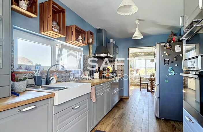 ATTON (54)  Maison familiale rénovée de 140 m² avec terrain, garages et prestations de qualité — photo 4