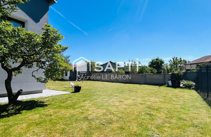 ATTON (54)  Maison familiale rénovée de 140 m² avec terrain, garages et prestations de qualité — photo 5