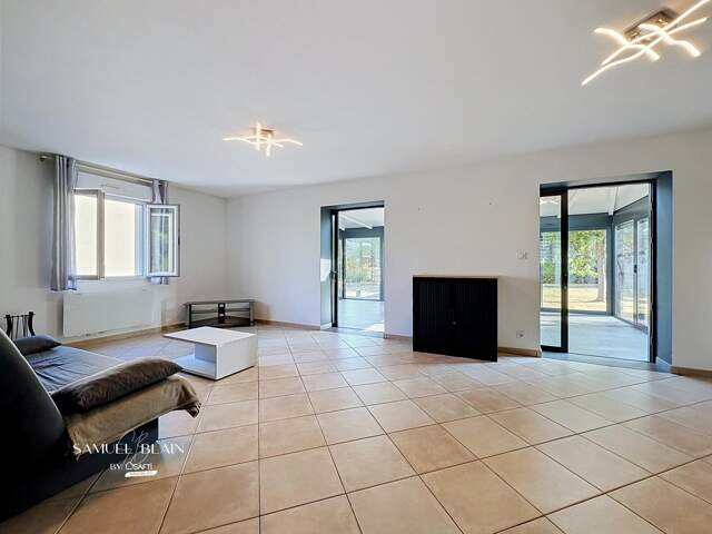 Maison 4/5 ch, véranda, 2 garages, big studio. — photo du bien