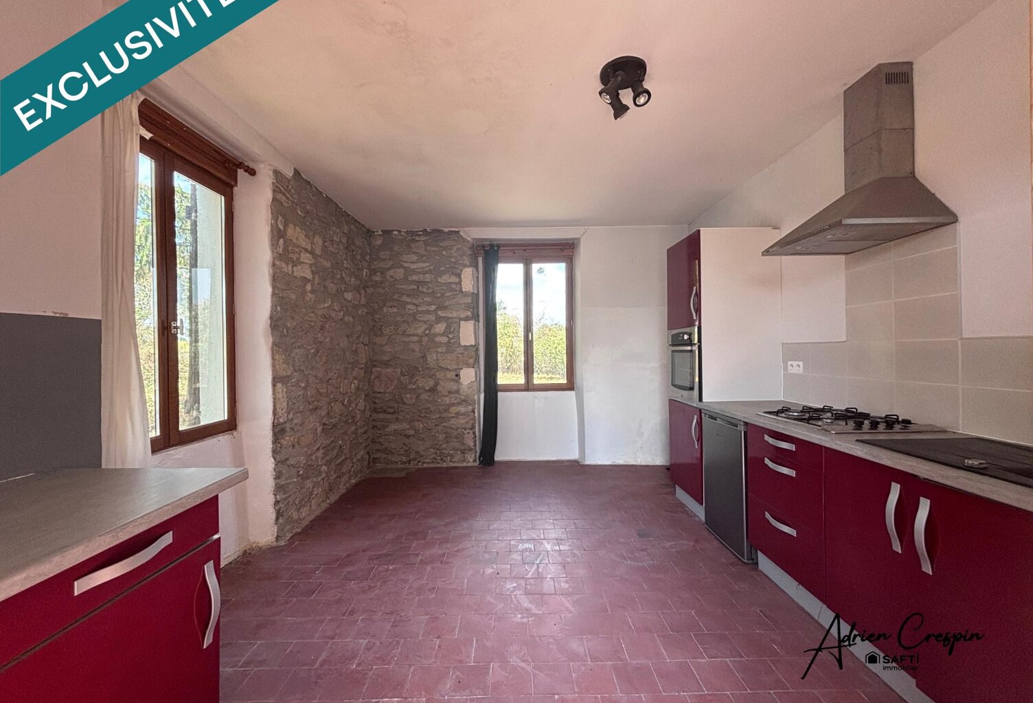 Maison avec jardin de 1080 m2 — photo 1