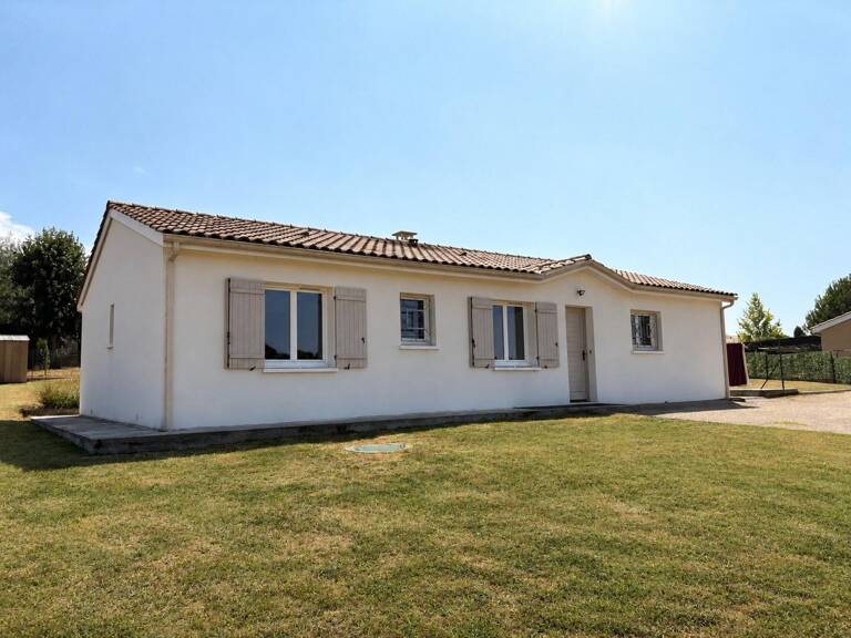 Maison de plain-pied de 2008 avec jardin clos de 1032 m2 — photo 1