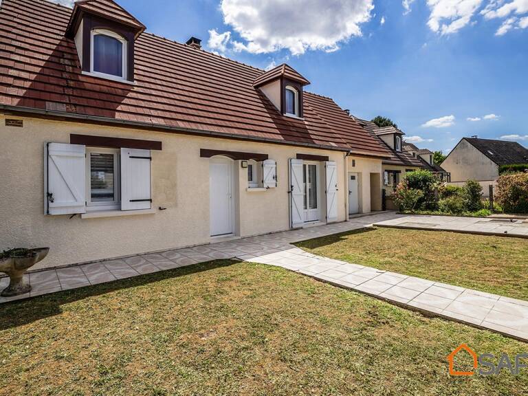 Maison familiale vivable de plain-pied avec 5 chambres et garage — photo 1