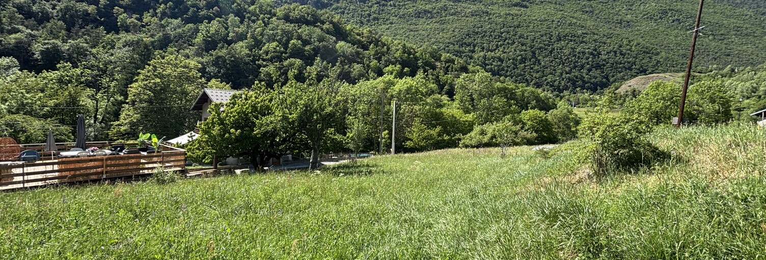Terrain  1269 m² à vendre à Notre-Dame-du-Pré (73600)