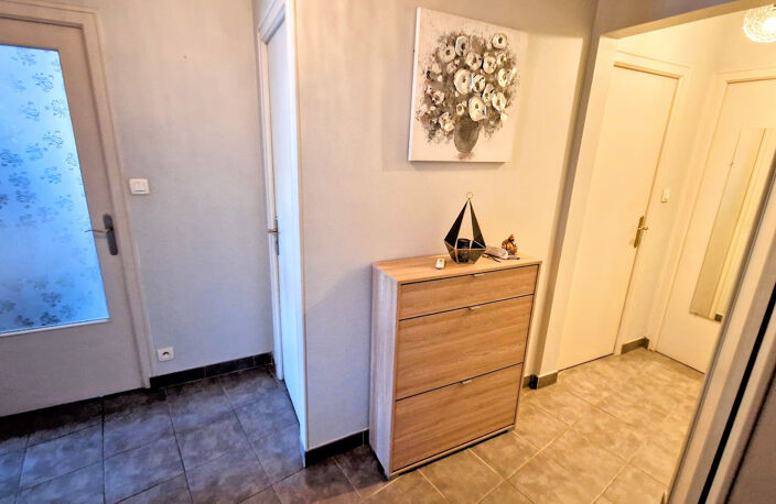 AIX LES BAINS - F3 PARFAIT ETAT  ! — photo 5