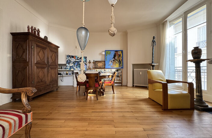 Triangle d'Or   Appartement de caractère 180 m2   Résidence — photo 3