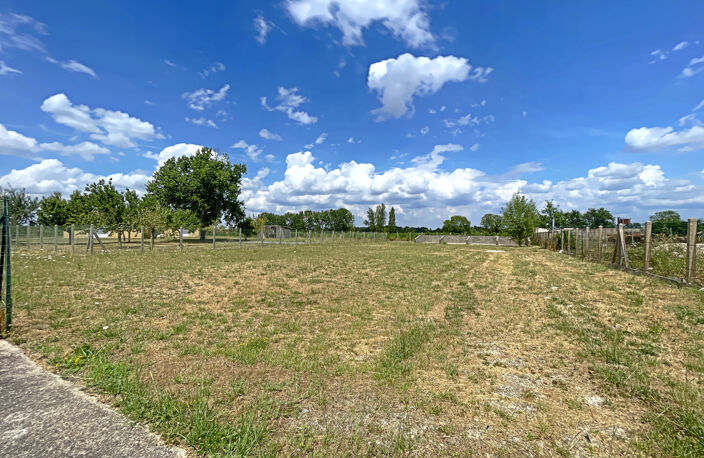 Entrepôt 215m2 - 1600m2 de terrain - MONTAGNE — photo 2