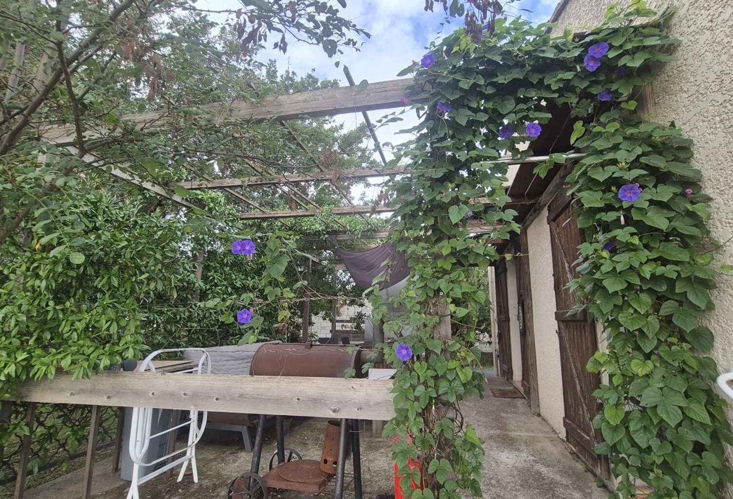 Villa Jardin, garage, piscine hors sol — photo 1