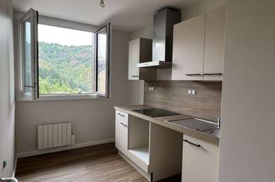 Appartement 4 pièces 650 €